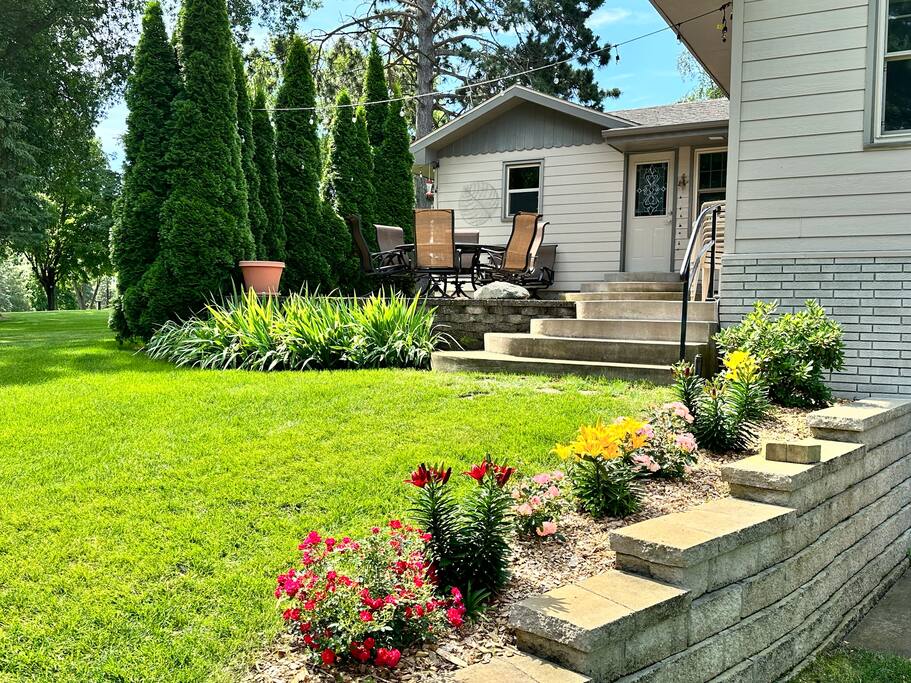 5 Bedroom, Views, Gameroom, Lakefront