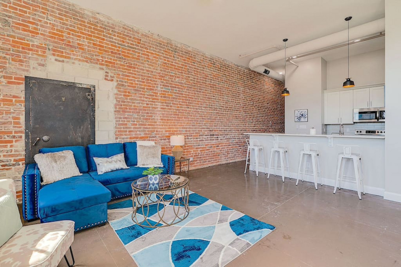 the-safe-housedowntown-newport-news!/