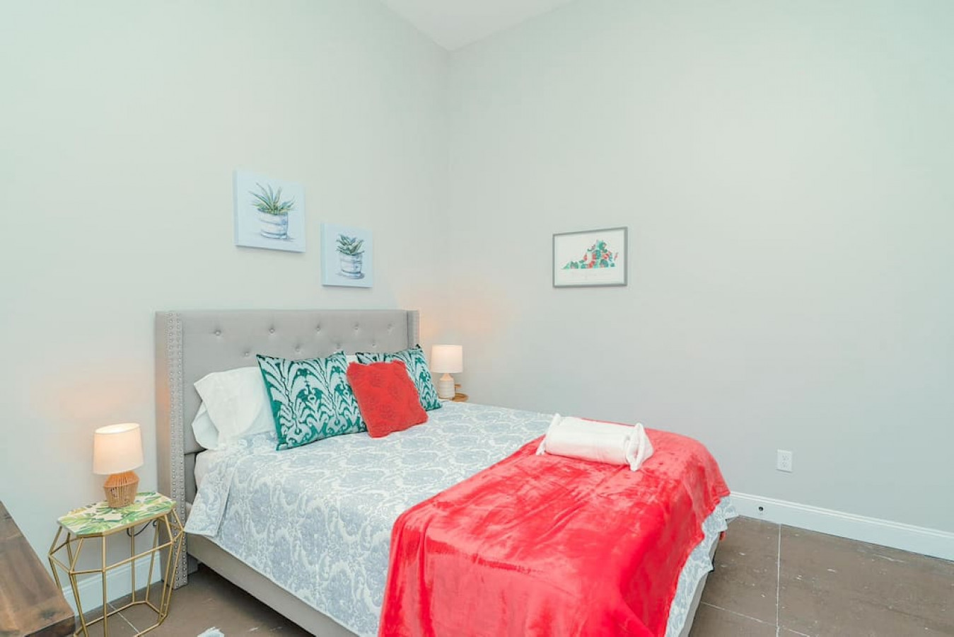 The Safe House Downtown Newport News! - Newport News