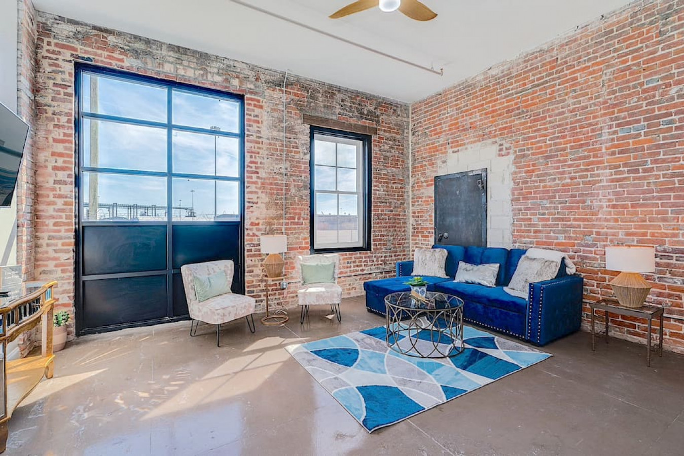 the-safe-housedowntown-newport-news!/