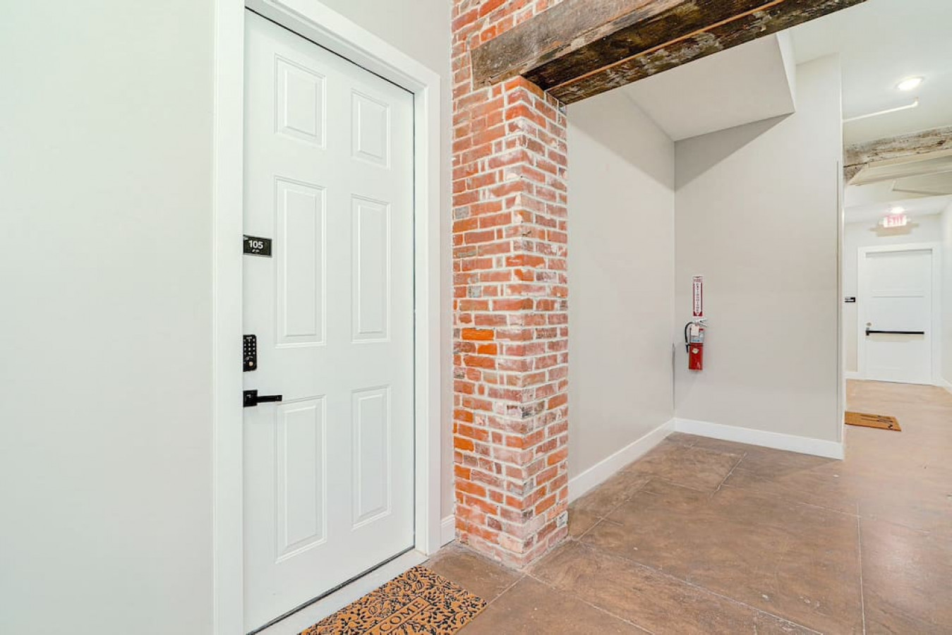 The Safe House Downtown Newport News! - Newport News