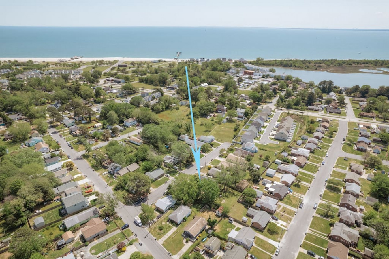 Buckroe Bungalow · #Buckroe Bungalow ~Escape to the Beach 2mins Away! - Hampton