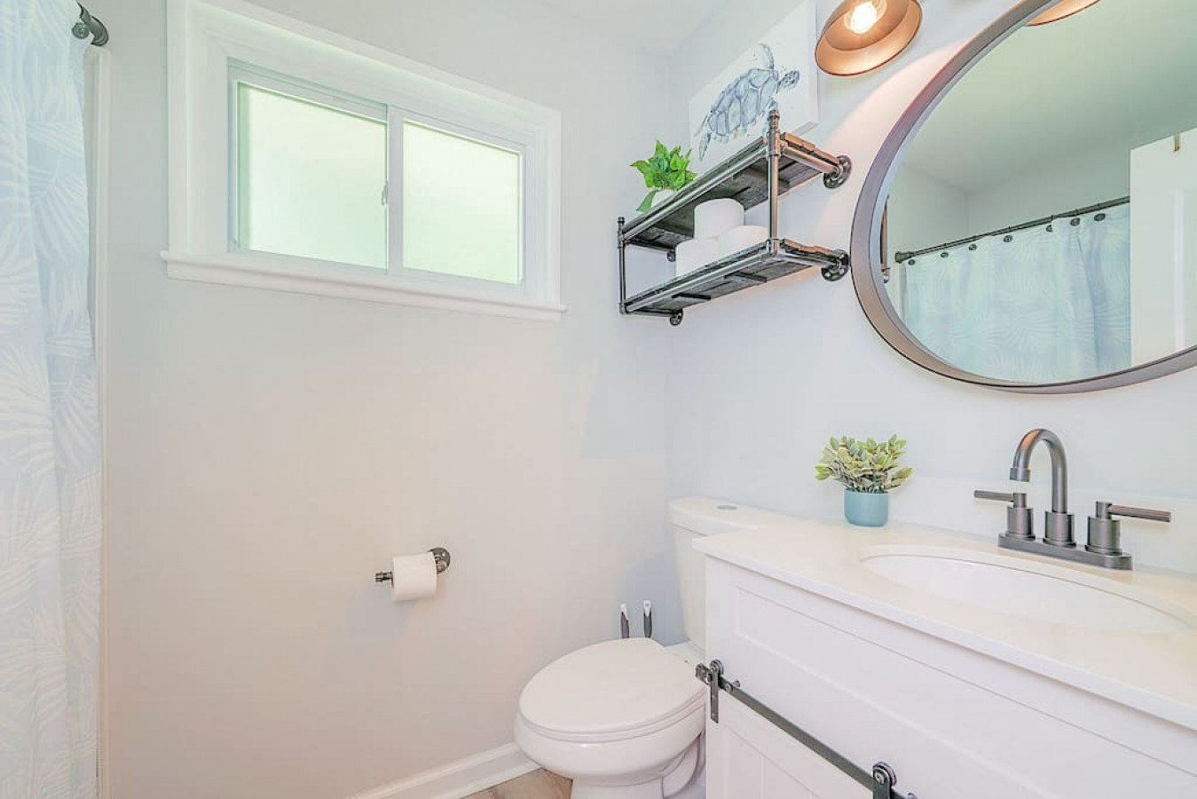 Buckroe Bungalow · #Buckroe Bungalow ~Escape to the Beach 2mins Away! - Hampton