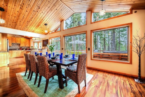 Tahoe Luxury Winter Haven Under the Stars.