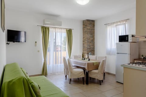 Apartments Krslovic - Unit 376300-13