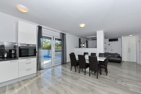 Villa Ledinko - Unit 376355-13