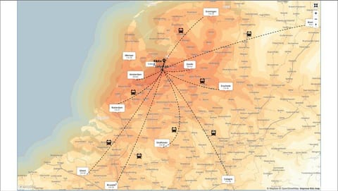 Room in Lelystad center,40 mins train to Amsterdam