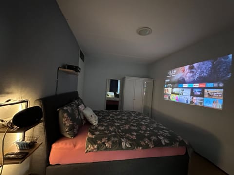 Room in Lelystad center,40 mins train to Amsterdam