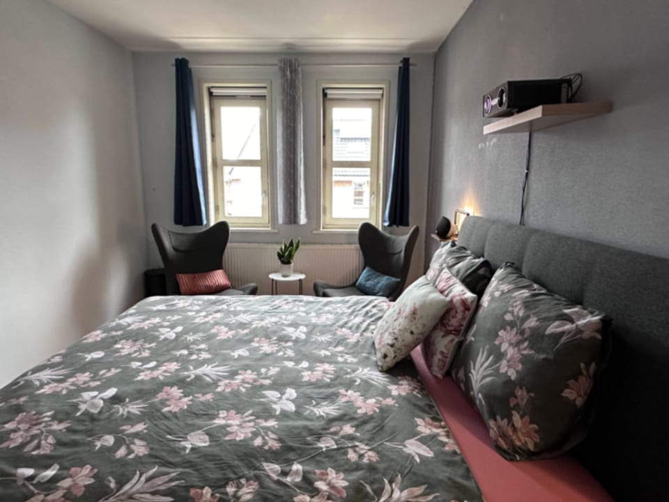Room in Lelystad center,40 mins train to Amsterdam - Lelystad