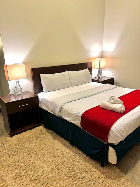 2 BR & 2 Full Bath | Downtown | Free Valet Parking