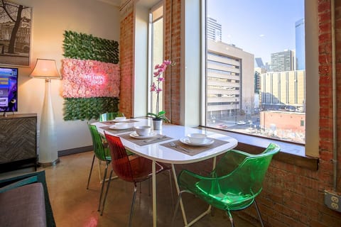 2 BR | 2 Bath | Downtown | Free Valet Parking | #