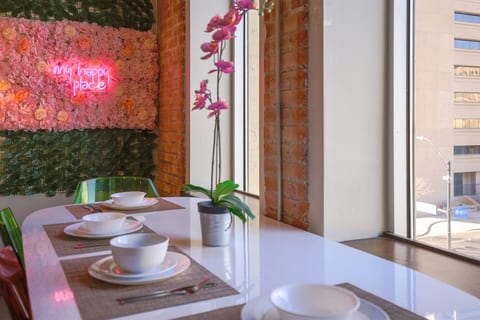 2 BR | 2 Bath | Downtown | Free Valet Parking | #