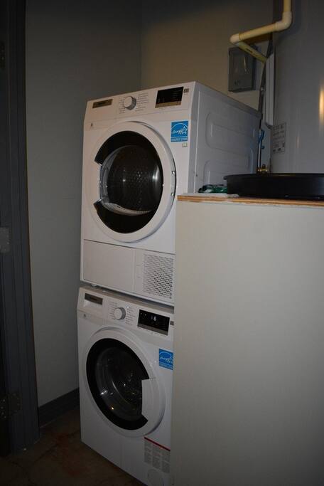 2-br-and-2-bath-or-downtown-or-free-valet-parking-or-1/