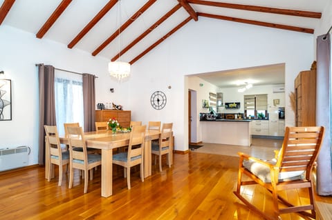 Villa Pamaroka - Unit 376415-13