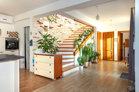 Villa Pamaroka - Unit 376415-13