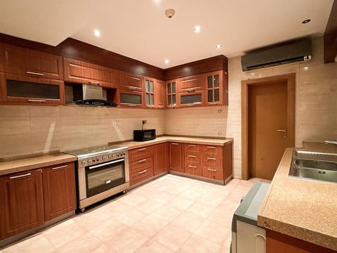 George Residence - Stylish 3BR in SDA ikoyi | WiFi