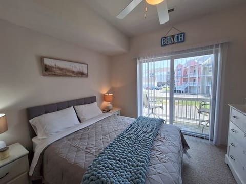 2nd floor, front master w/ ensuite bath