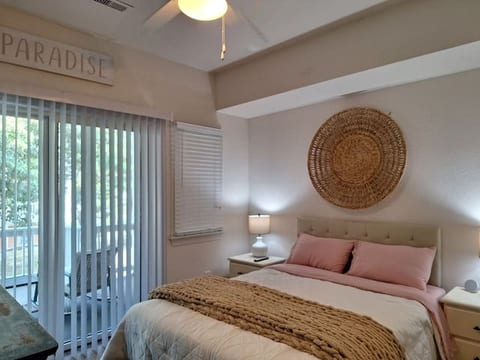 2nd floor, rear master bedroom w/ ensuite bath