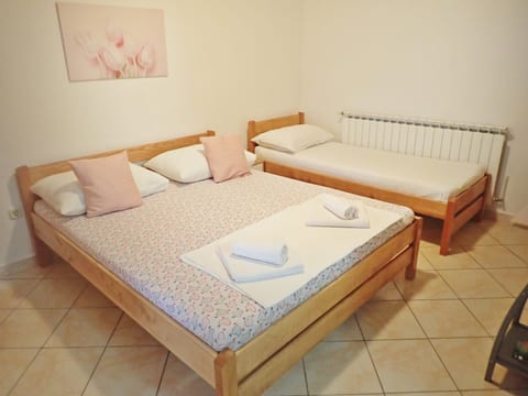 Apartments Cvitko - Unit 376369-13