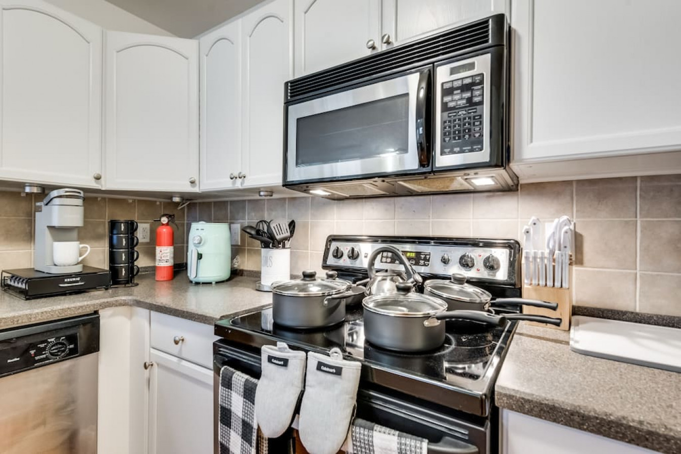 family-and-business-retreat-or-king-bed-and-top-amenities/