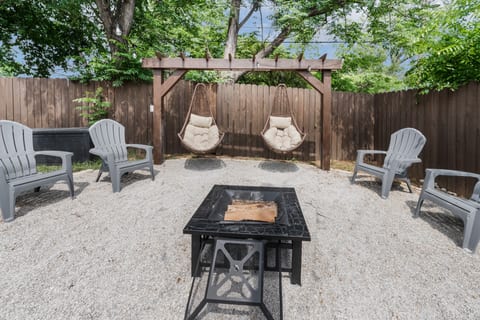 Escape to our charming vacation cottage, nestled in a quaint countryside setting. Enjoy a glass of wine. With cozy furnishings and modern amenities, this is the perfect retreat for a rejuvenating getaway