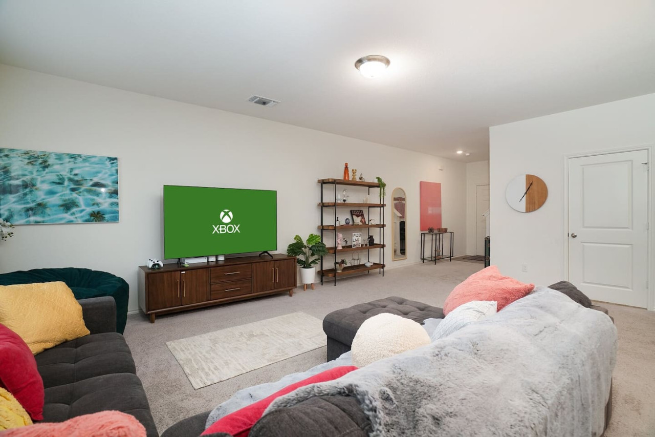 rare-find-orsleeps-13-orfamily-fun/