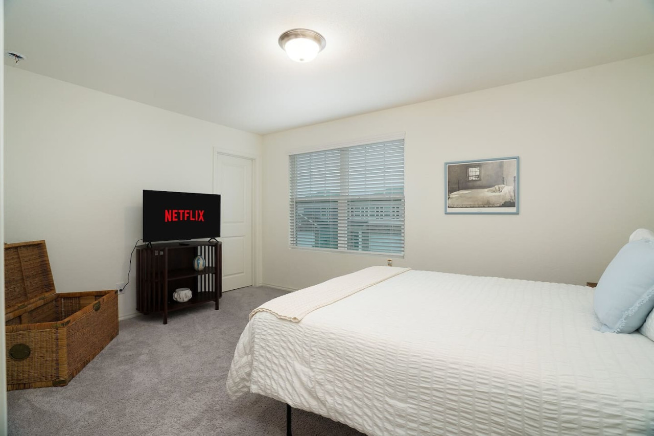 rare-find-orsleeps-13-orfamily-fun/