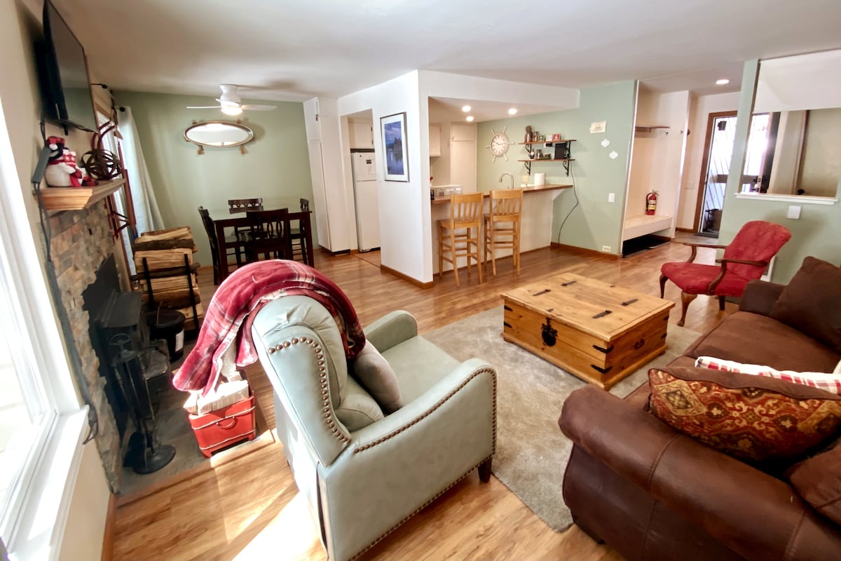 mammoth-deer-chalet-1bdr-bunks-alcove/