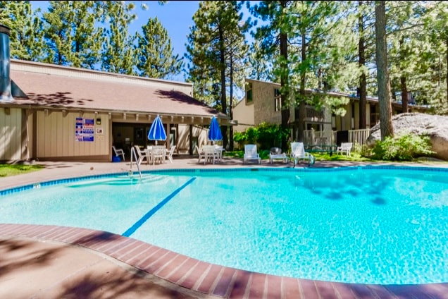 mammoth-deer-chalet-1bdr-bunks-alcove/