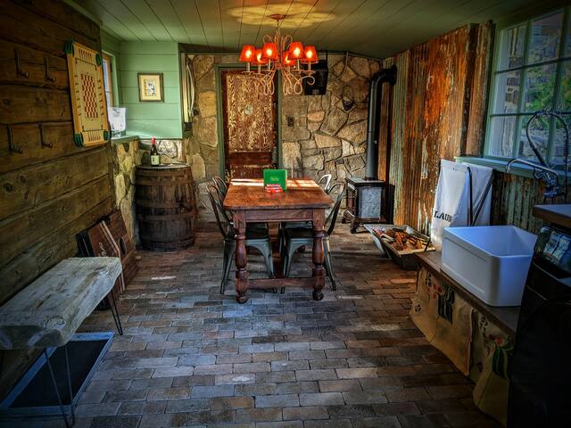 The Homestead on Corral Creek - Nemo