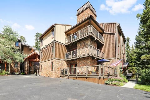 Walk to it All - Lift & Town - Ski-in Condo
