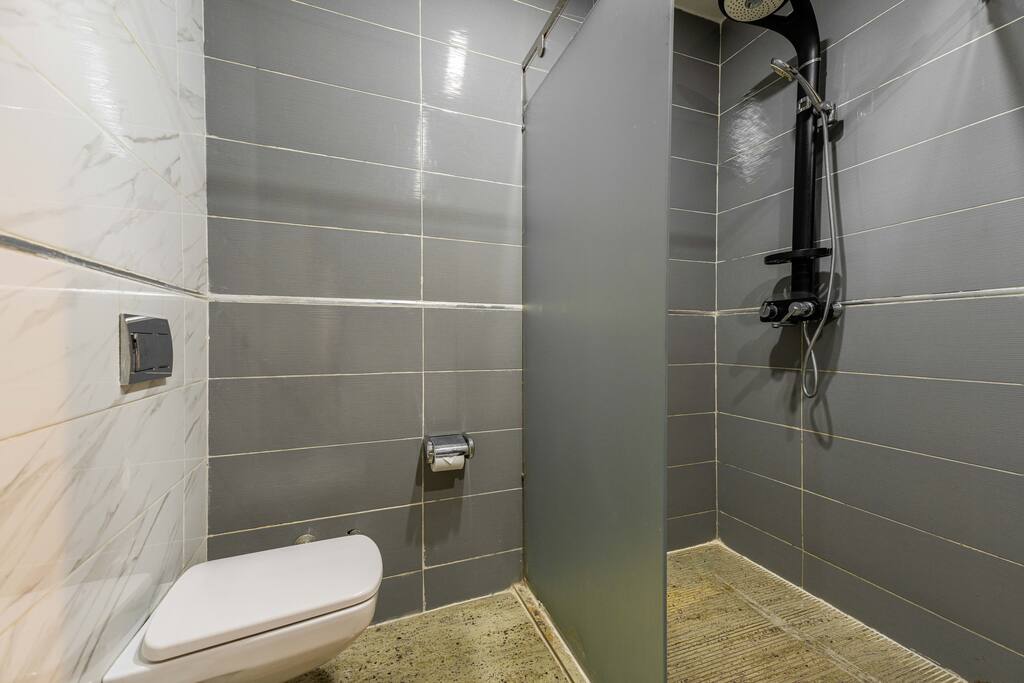 Romantic Room with Pool and Wi-Fi in Lekki, Lagos