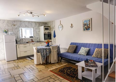 Apartment Vinci 1906 - Unit 375925-13