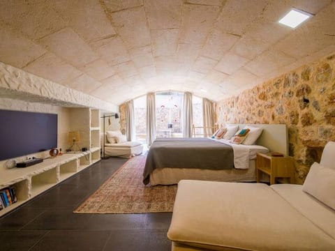 Luxury villa with heated pool and gym in Pollença
