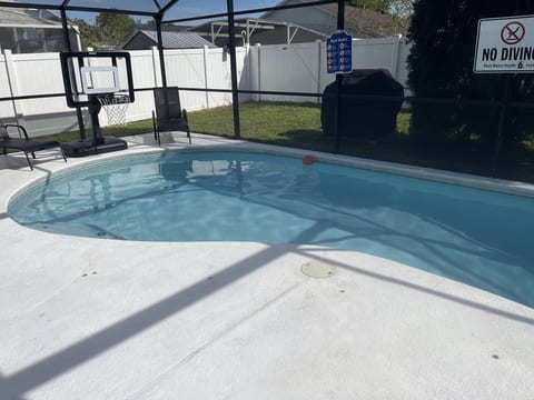 Entire Mouse House with Pool minutes from Disney!