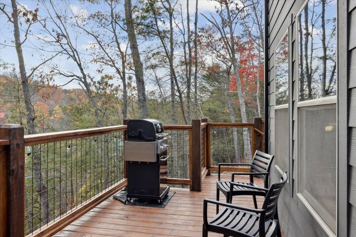 brand-new-hot-tub-axe-throwing-firepit-arcade/