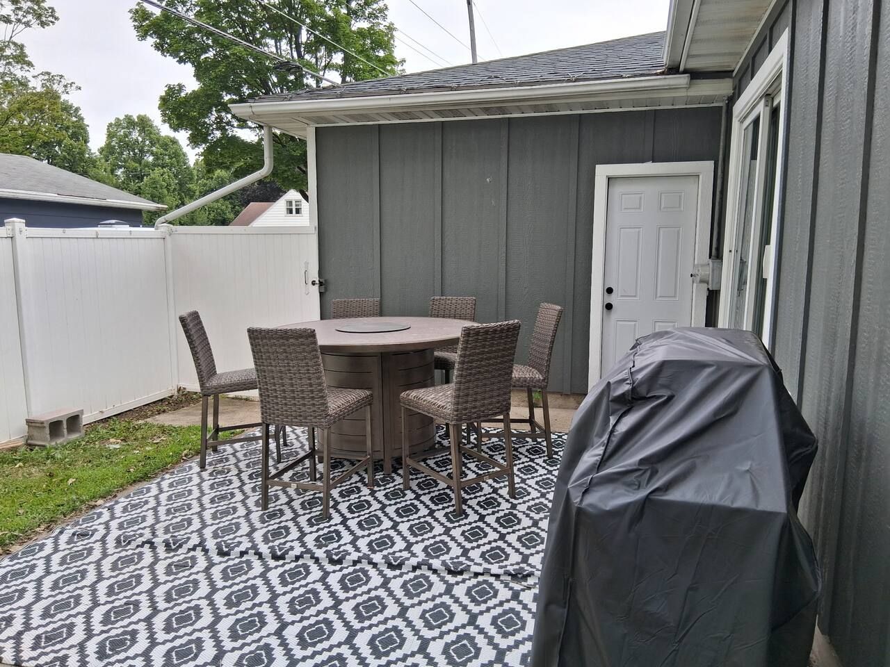 2 King Beds - 5 Min to Lambeau - Arcade/Game Room