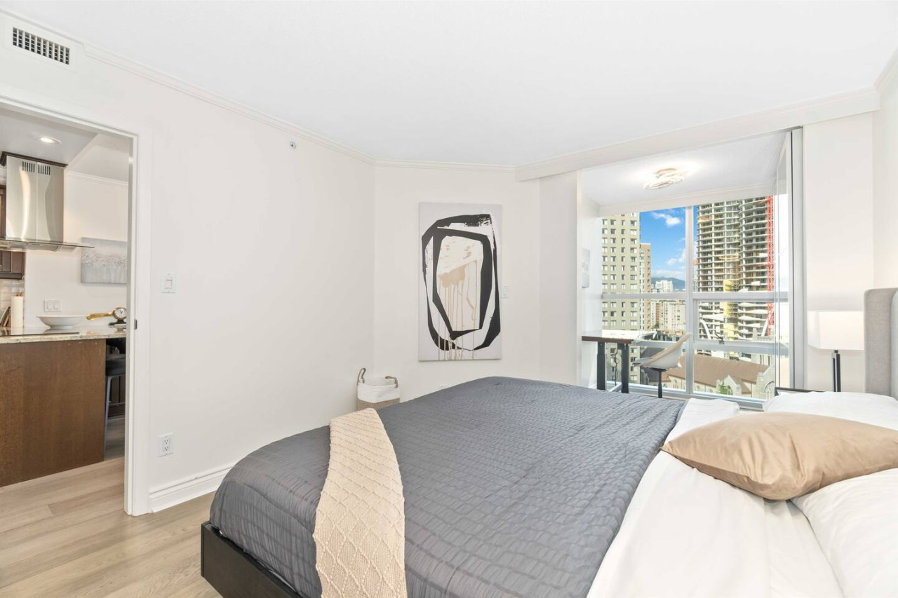 2br-condo-with-breathtaking-view-in-downtown!/