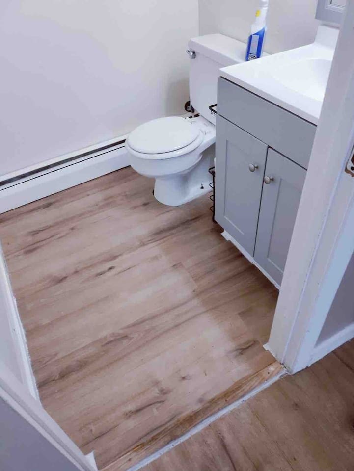 532-updated-apartment-near-whole-foods-brown-univer/