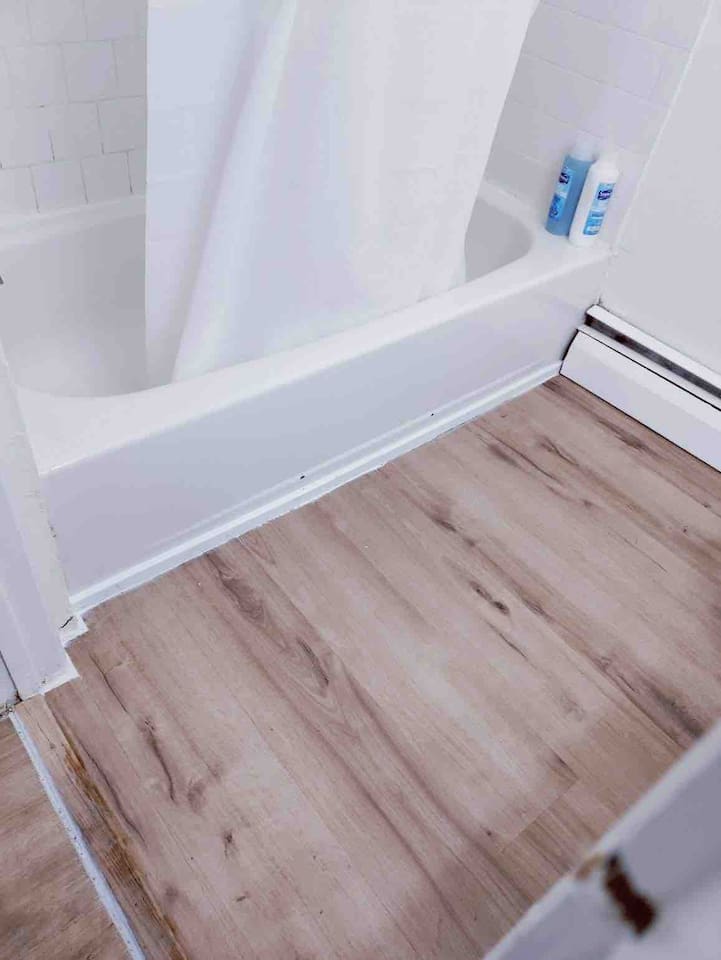 532-updated-apartment-near-whole-foods-brown-univer/