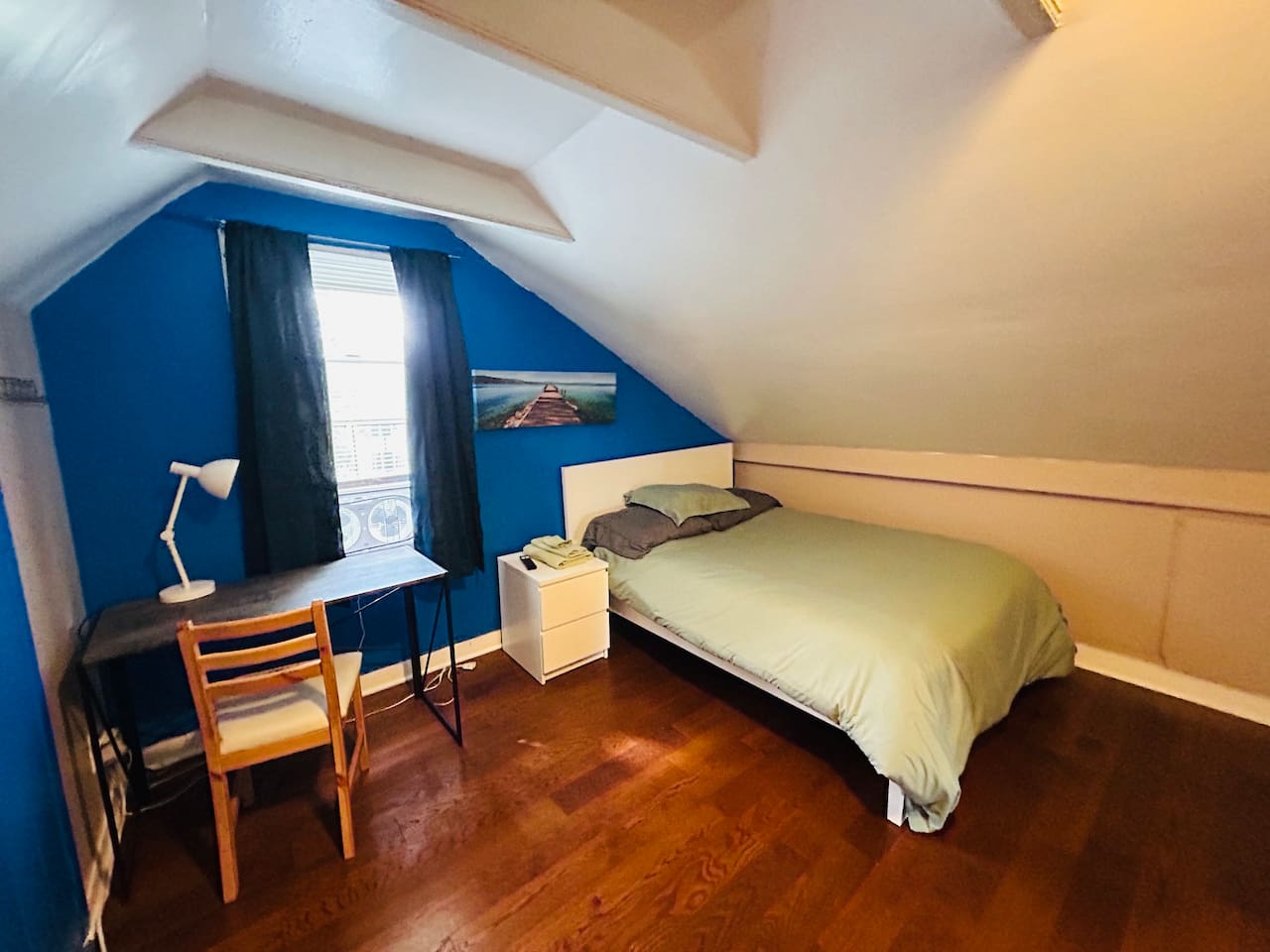 5341-nice-room-near-whole-foods-brown-university/