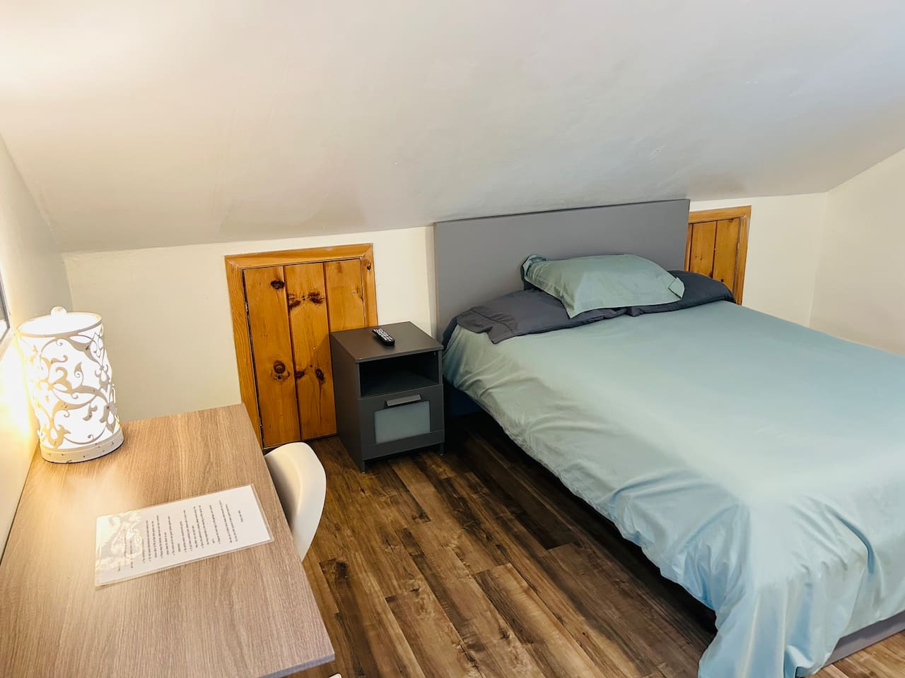 5344-nice-room-by-whole-foods-brown-university/