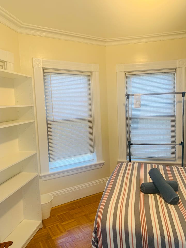 2424-nice-room-in-federal-hill-downtown/