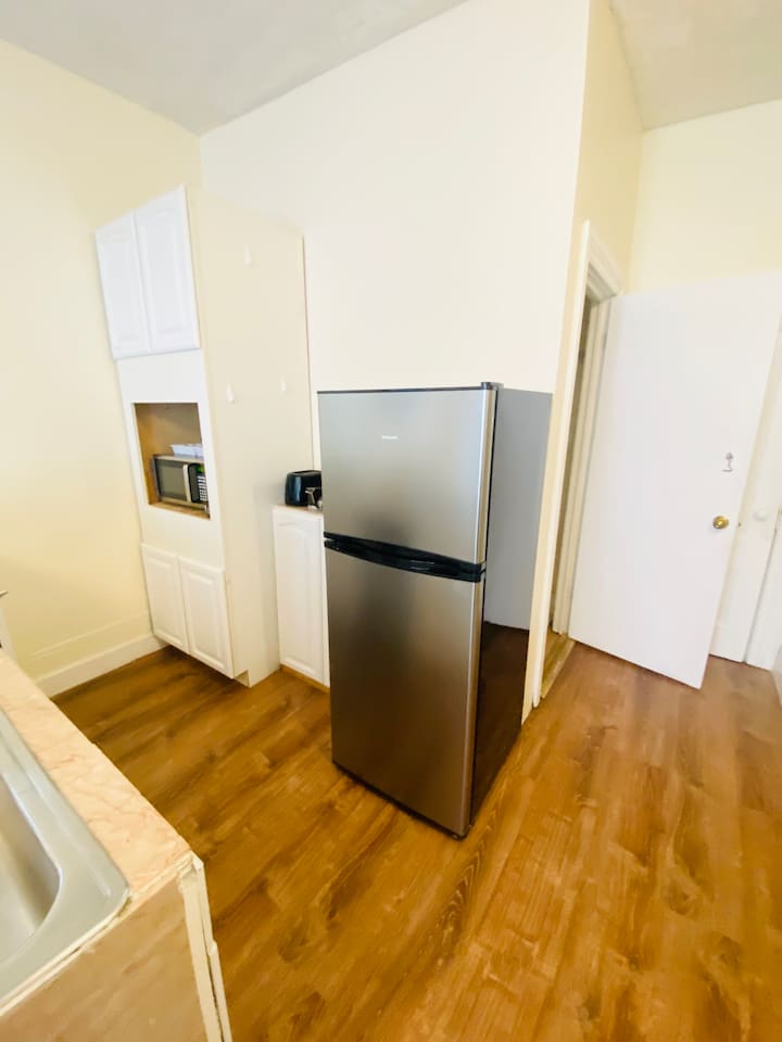 531-nice-apt-near-whole-foods-brown-university/