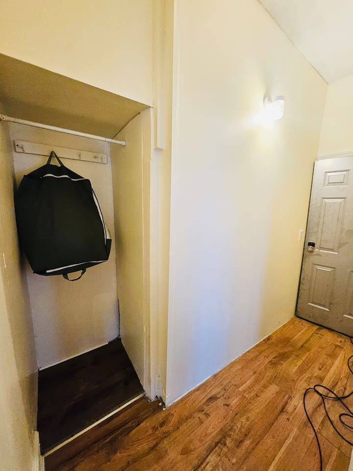 531-nice-apt-near-whole-foods-brown-university/