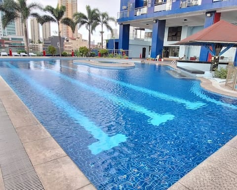 Luxury King Studio w/Netflix Pool Partial Bayview