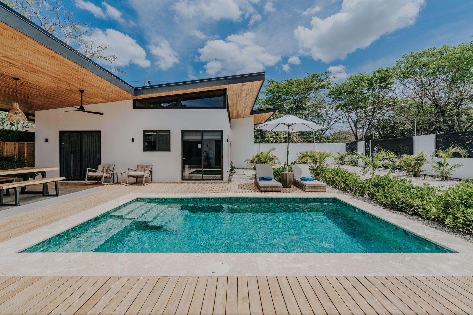 Casa Agua Salada a shared Villa - Surfside