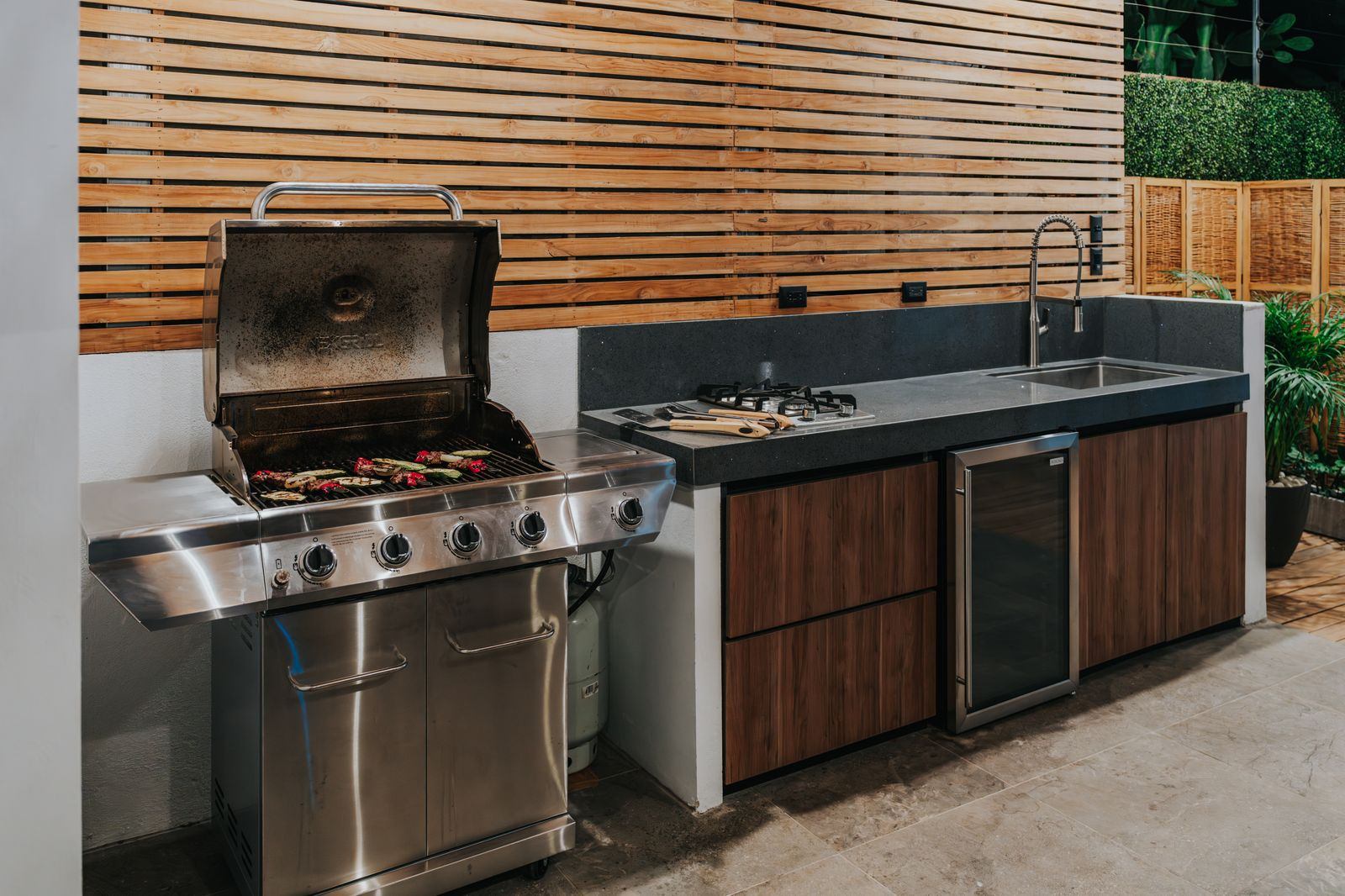 Casa Agua Salada a shared Villa - Surfside