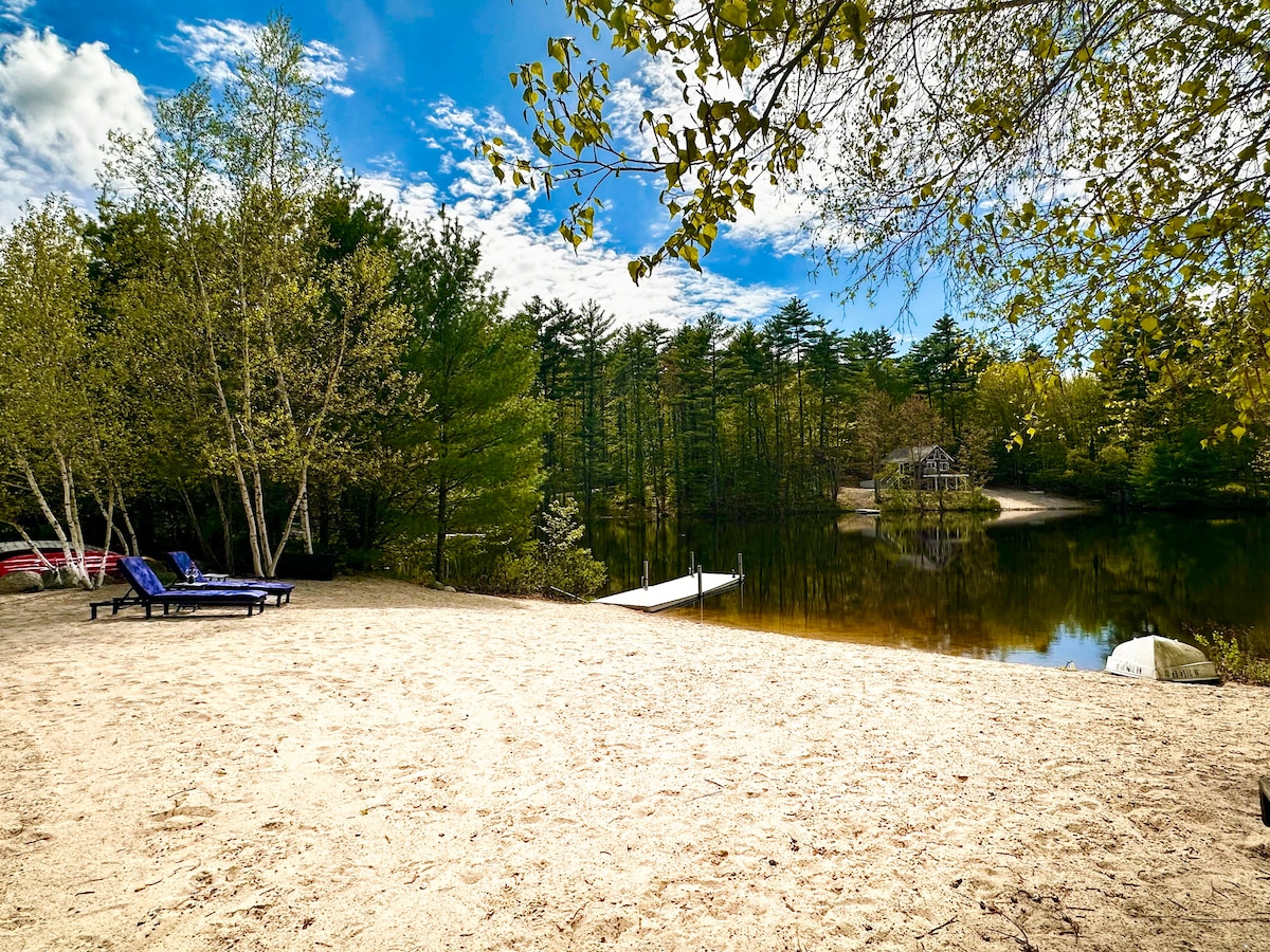 Belleau Lakeside Retreat! 500ft of Waterfront!