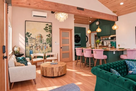 The Perch | 2BR Eagle Rock Home + Views near DTLA image 1